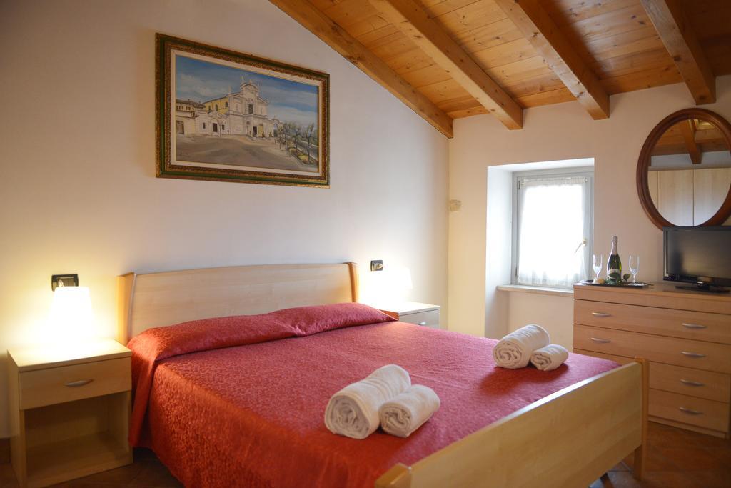 B&B Antiche Mura Puegnago Exterior foto